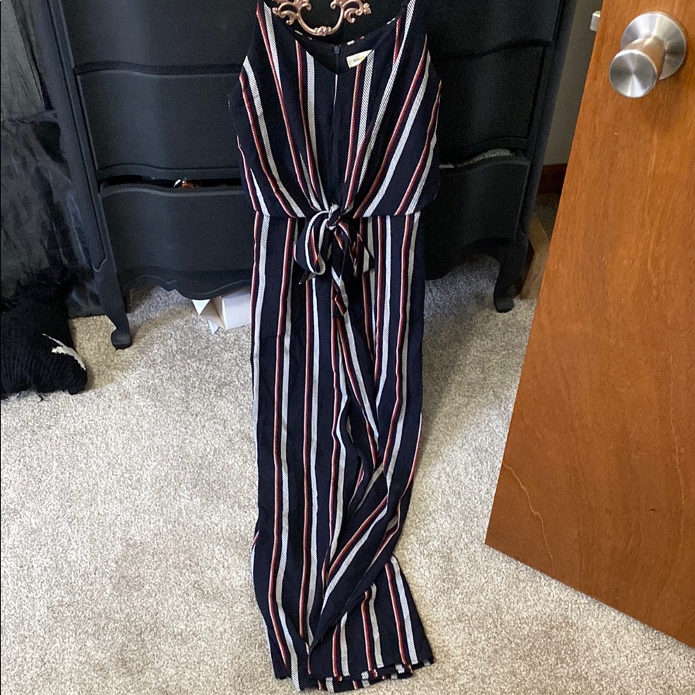Striped Sleeveless Pant Suit